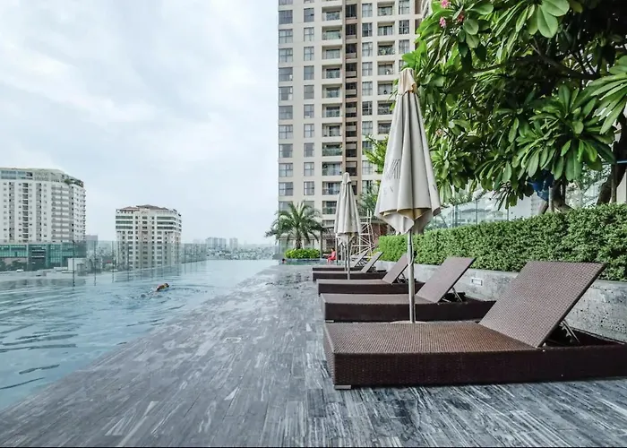 Zo Apartment Millennium - Fee Pool & Gym